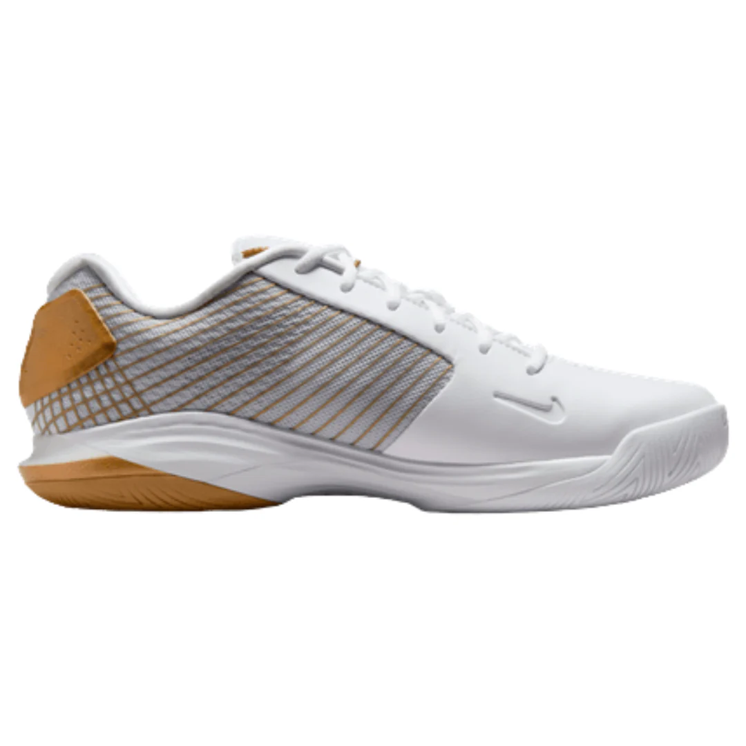 Nike Vapor 12 Hypersmash Mens Hard Court Tennis Shoes - White/Metallic Gold Pure Platinum - Image 4