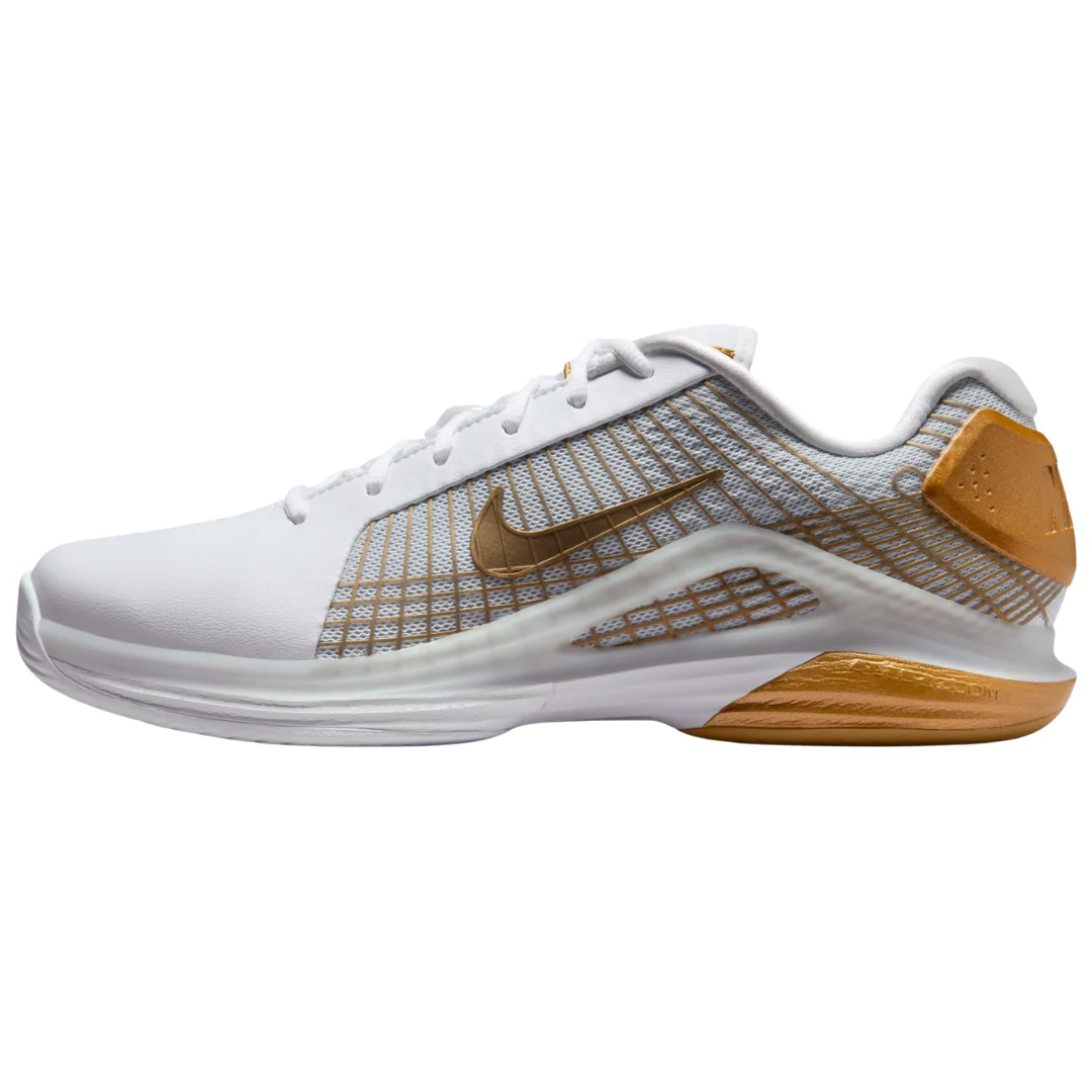 Nike Vapor 12 Hypersmash Mens Hard Court Tennis Shoes - White/Metallic Gold Pure Platinum - Image 5