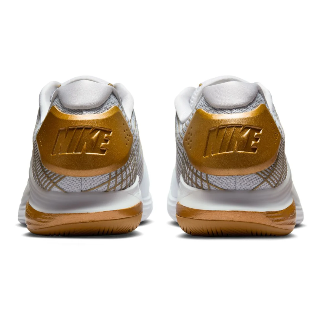 Nike Vapor 12 Hypersmash Mens Hard Court Tennis Shoes - White/Metallic Gold Pure Platinum - Image 8